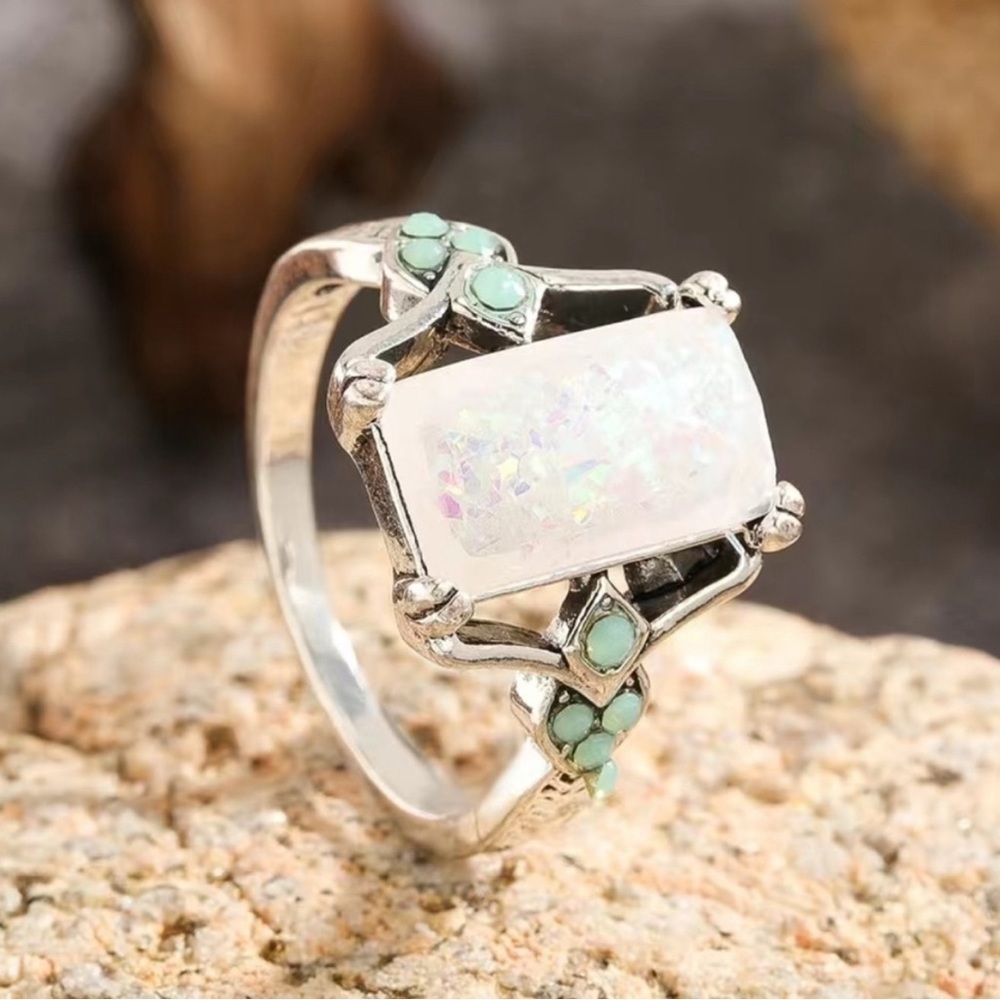 Sterling-Style White Opal Vintage-Inspired Ring - Picture 3 of 4